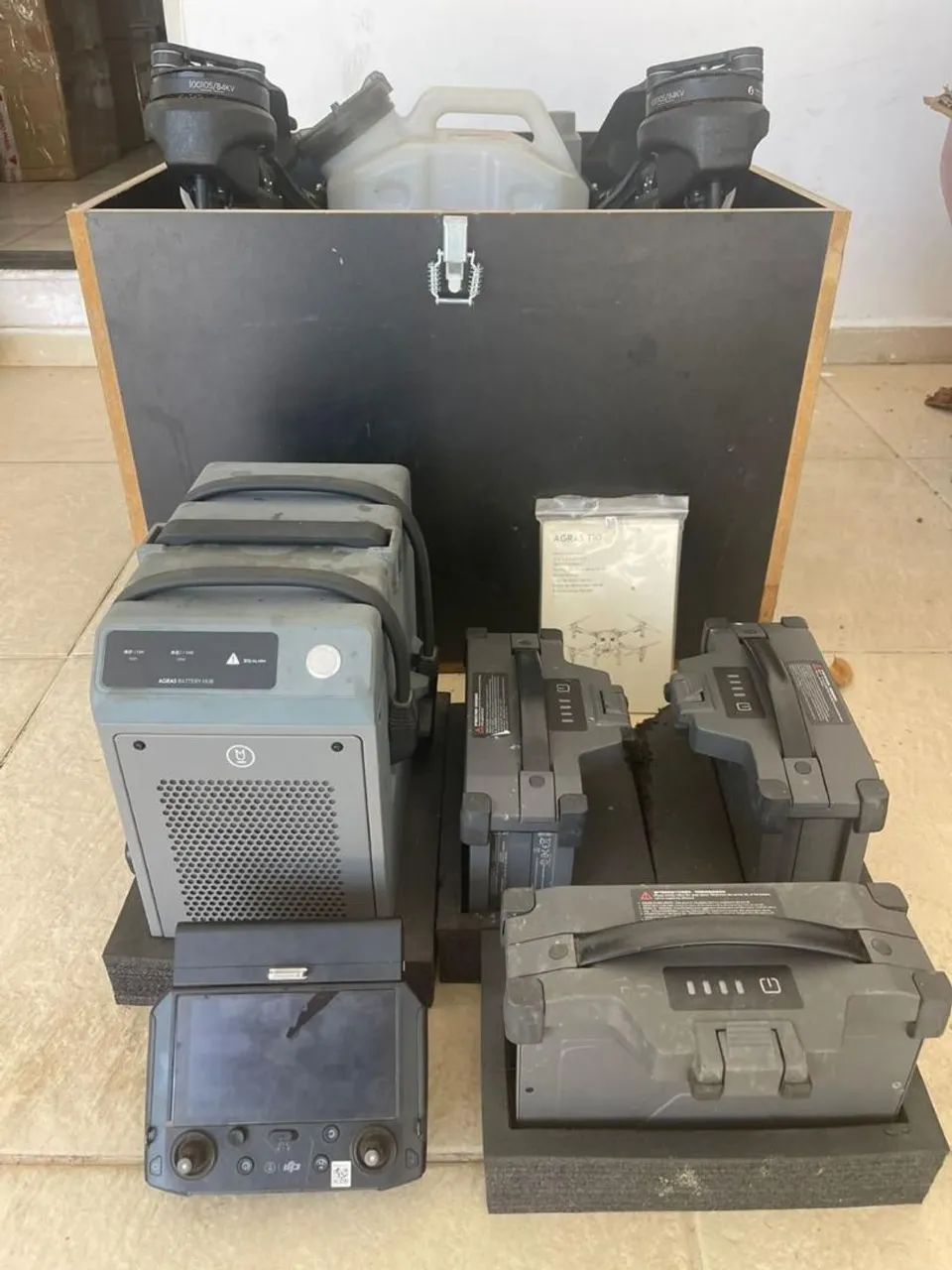 Drone DJI agras t10 agrícola pulverizador semi novo