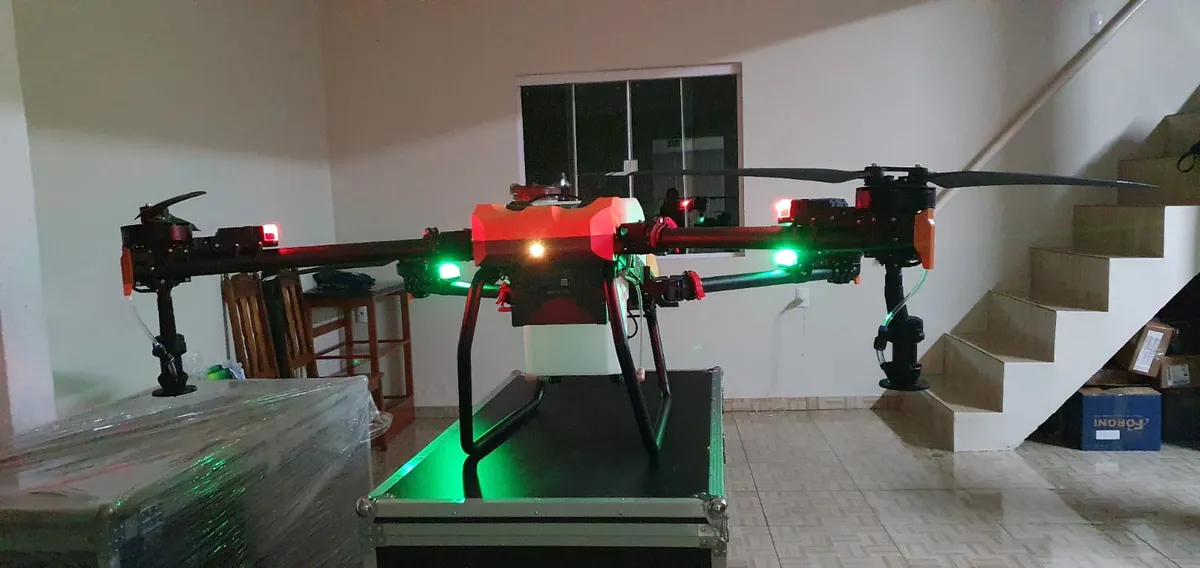 Drone Agricola Agoh 30 Litros Com 4 Baterias Pronta Entrega