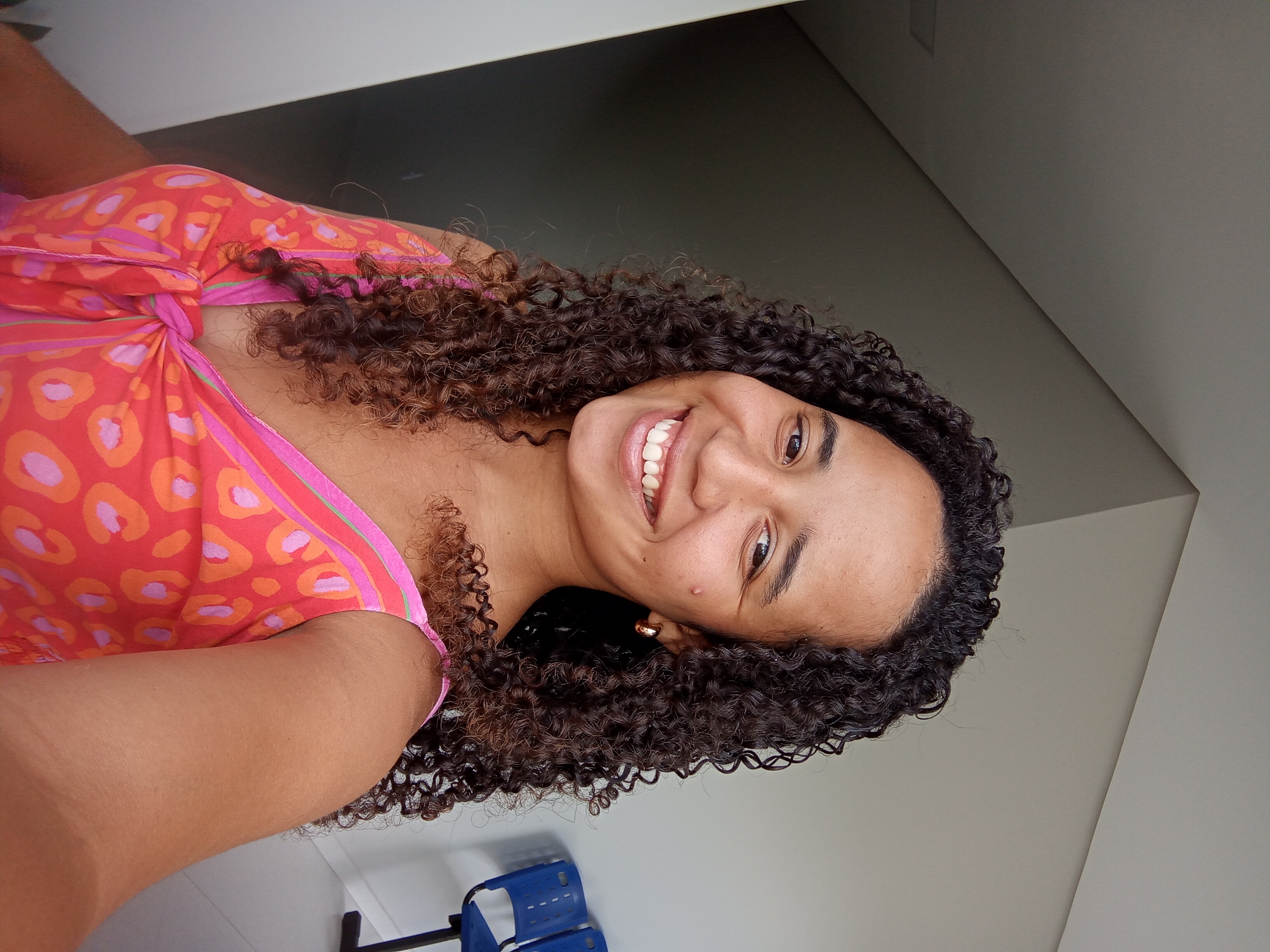 LETÍCIA OLIVEIRA SANTOS